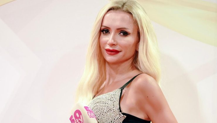 Kıbrıslı Güzel Sunucu Çilem Dağıstanlı Şıklığıyla Göz Kamaştırıyor