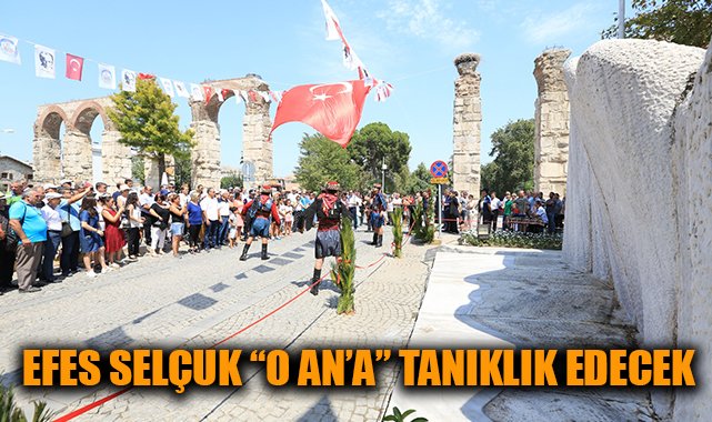 Anıt Önünde Büyük Taarruz Töreni