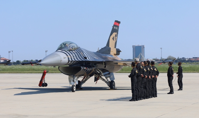 SOLOTÜRK İstanbul’da 30 Ağustos’ta gövde gösterisi!