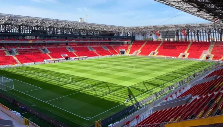 İzmir’de A Milli Takım, Kurtuluş Günü’nde İzlanda ile Karşılaşıyor