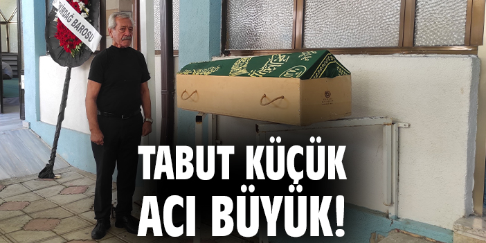 Minik Sıla Bebek İçin Duygusal Cenaze Töreni