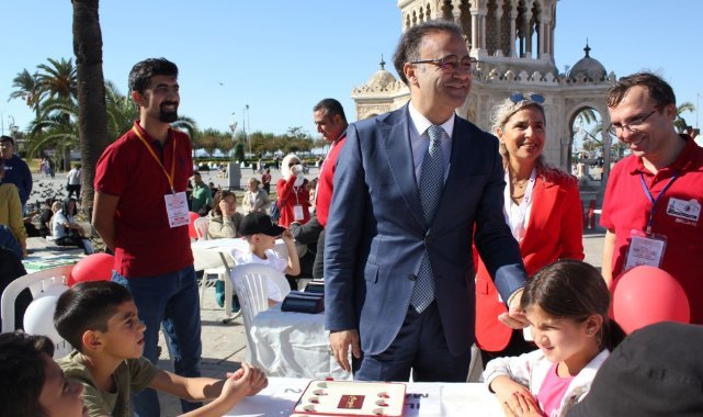 İzmir’de 15 Bin Öğrenci Zeka Oyunlarıyla Yarıştı!