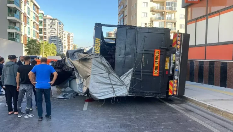 Buca’da TIR Kazası: Yaralılar Hastaneye Kaldırıldı