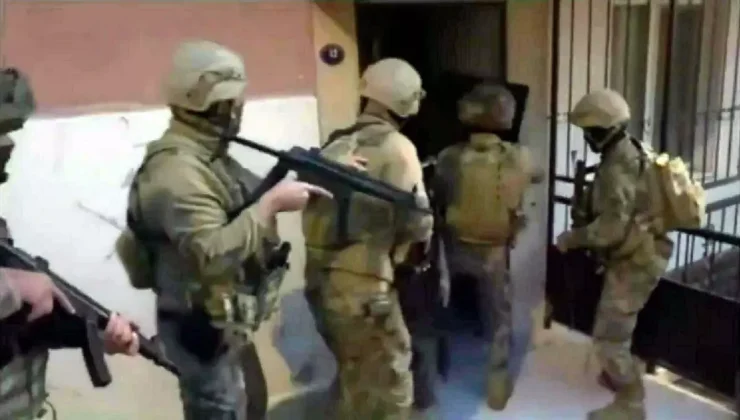 İzmir’deki Suç Örgütüne 8 İl Operasyonu: 40 Gözaltı