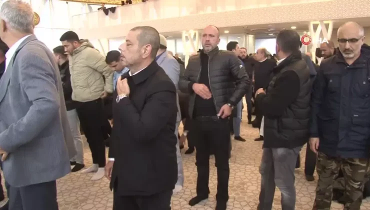 Başkan Günay, Acılı Günde Özgür Özel Yanında!