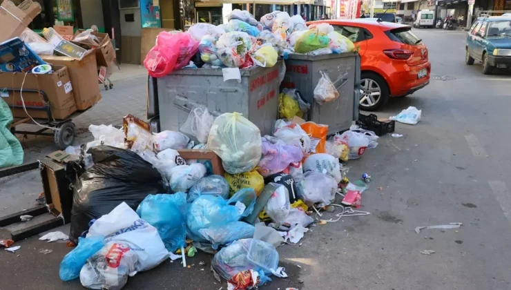 Bayraklı’da Çöp Krizi: Grev Sokakları Kapladı!