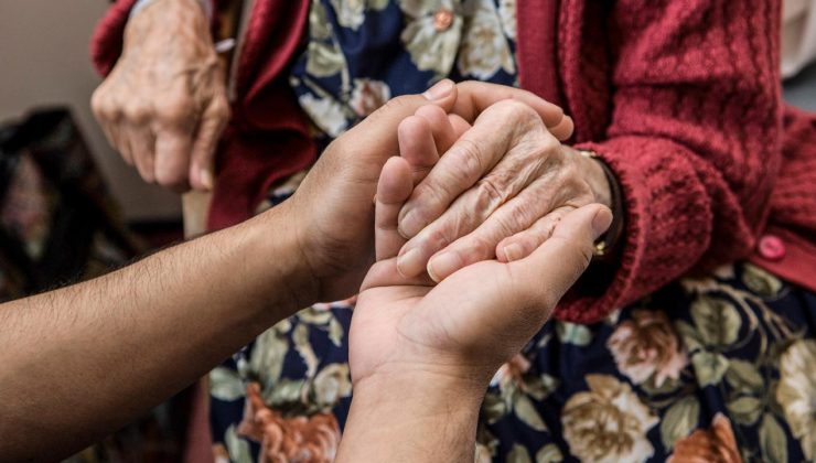 Hızır Haşim Kaya’dan Yaşlılara Anlamlı Destek