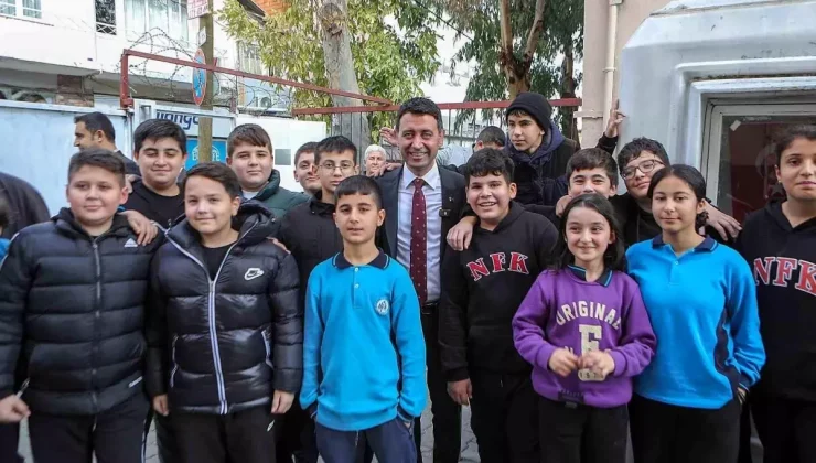 Başkan Önal, Mahallelerde İhtiyaçları Dinliyor!