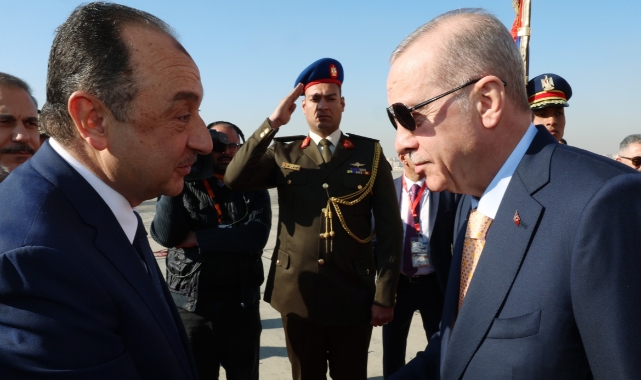 Erdoğan Kahire’de D-8 Zirvesi’nde Zihniyet Paylaştı!