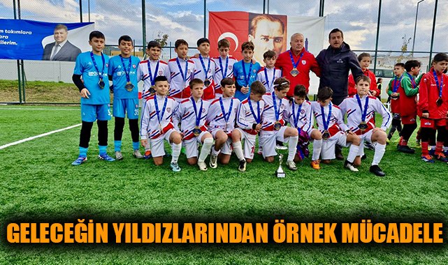 İzmir’de Sporun Kardeşliği: Cumhuriyet Kupası Tamamlandı!