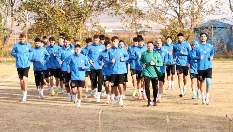 Menemen FK Başarısızlıkla Sarsıldı, Çözüm Arıyor!