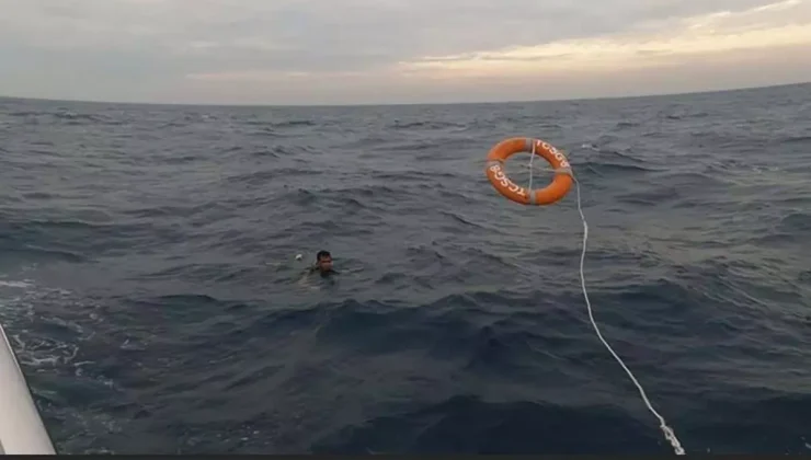 Seferihisar açıklarında dram: 5 göçmen kayboldu!