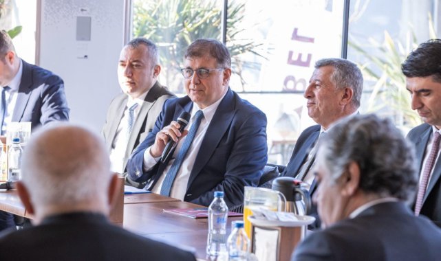 İzmir’de Atık Yönetimi Değişiyor: Geri Dönüşüm Başlıyor!