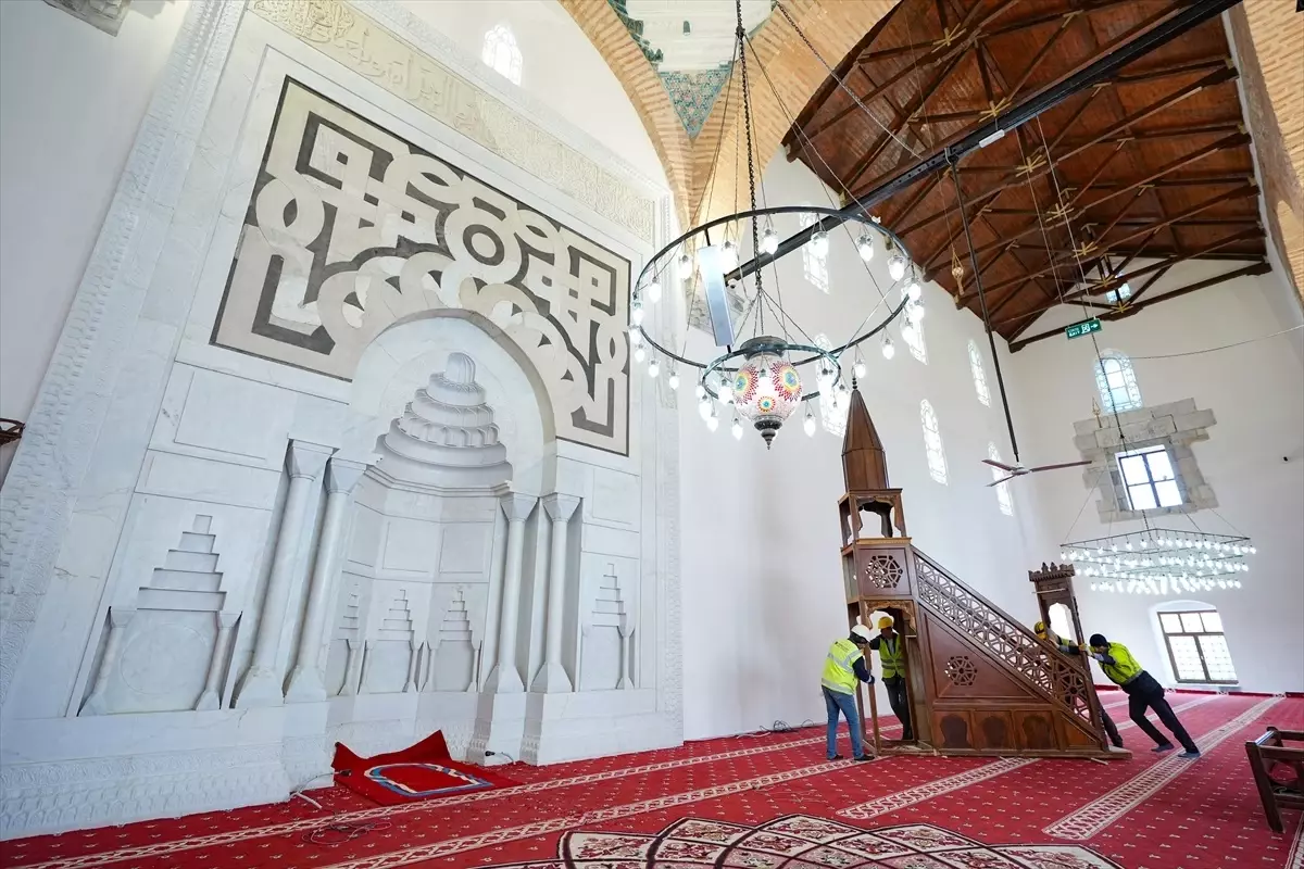 İsa Bey Camisi 28 Şubat’ta Yeniden İbadete Açılıyor!