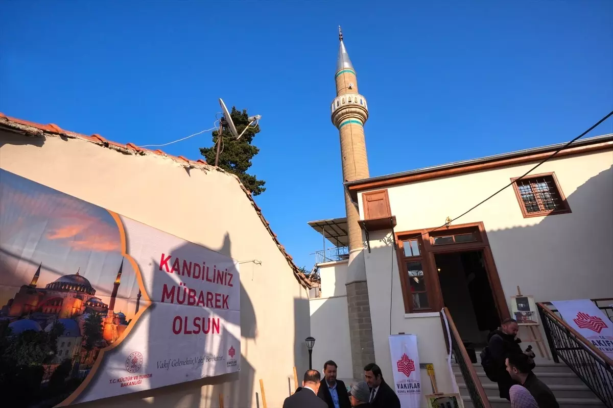 Restorasyonu Tamamlanan Tarihi Cami İbadete Açıldı