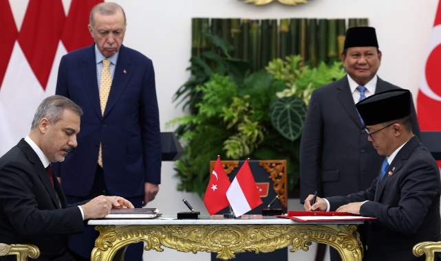 Erdoğan Endonezya’da Önemli Anlaşmalara İmza Attı!
