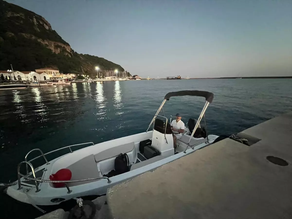 Çeşme’den Kuşadası’na Zorlu Tekne Yolculuğu