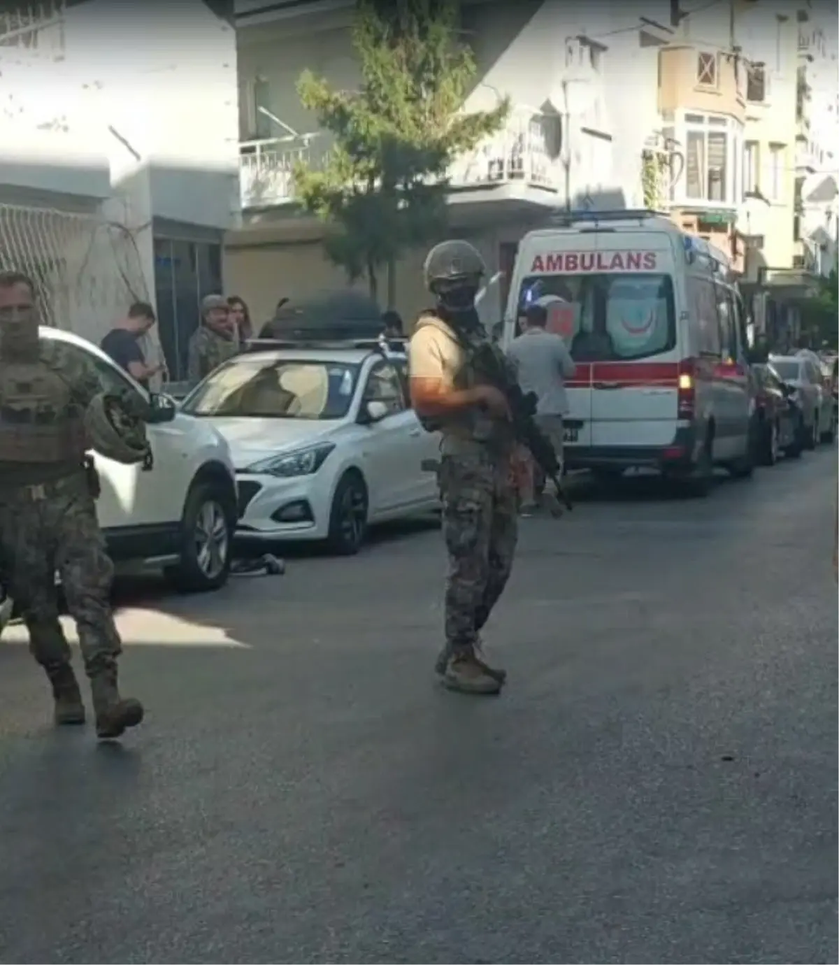 Balçova’da Polis Merkezine Silahlı Saldırı!