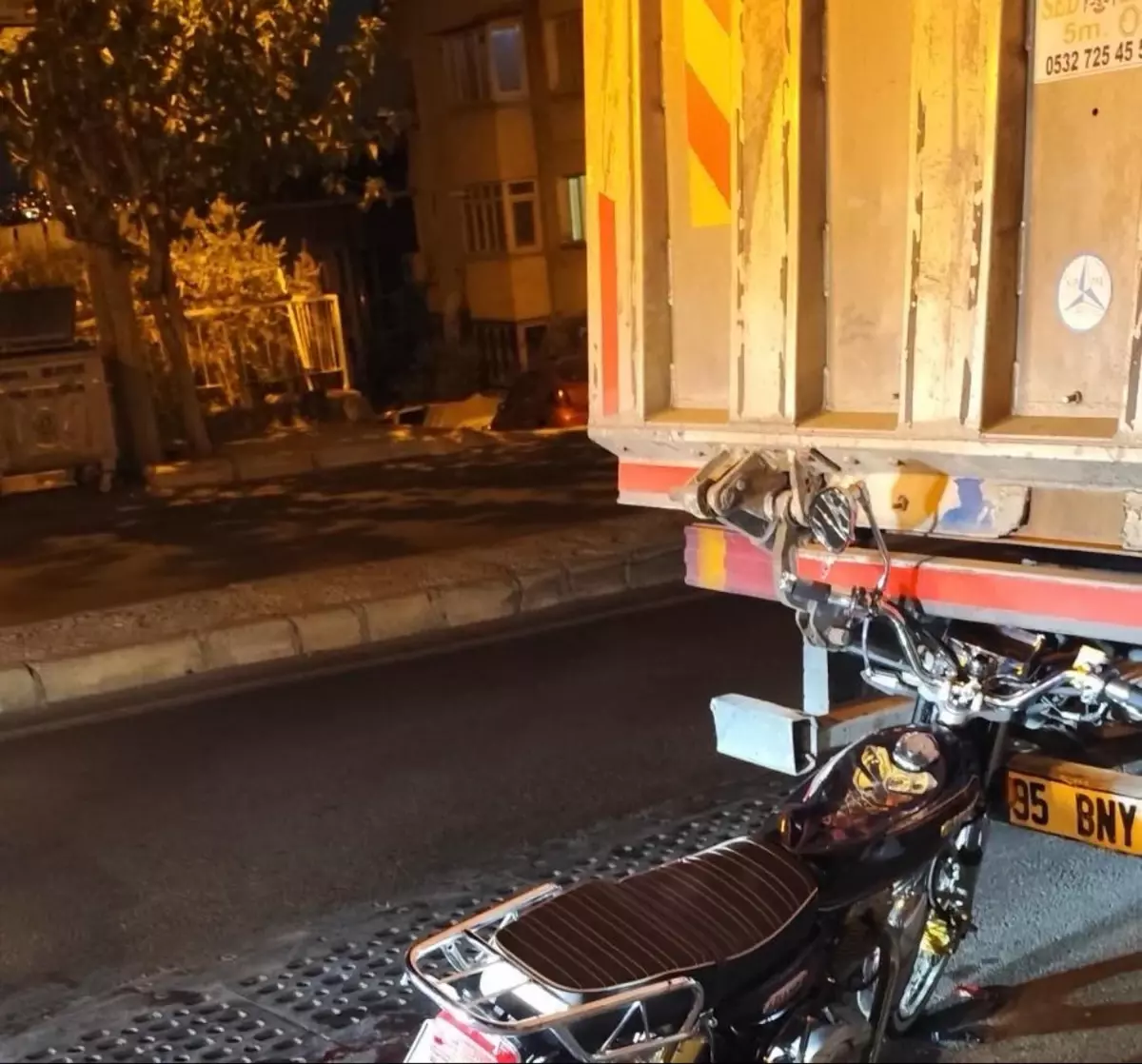 Motosiklet Kazasında Hayatını Kaybeden Genç!