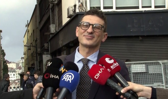 Papa ile Görüşen Baba, Oğlunu Anarak Ağladı