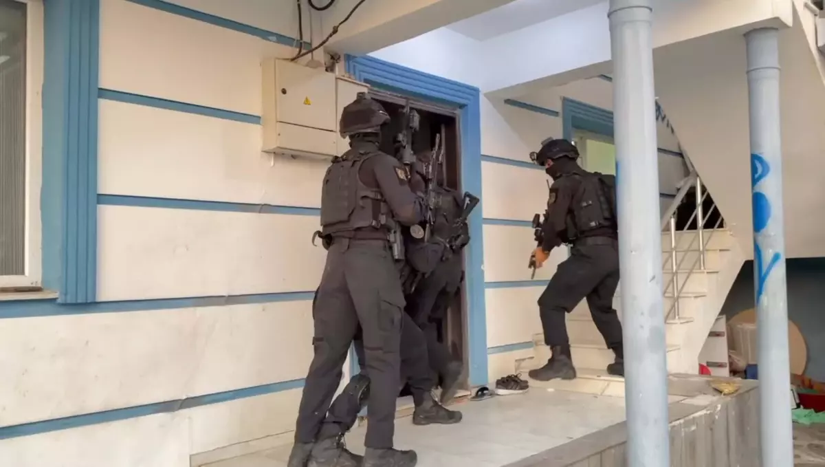 İzmir’de Medeler Suç Örgütüne Büyük Darbe!