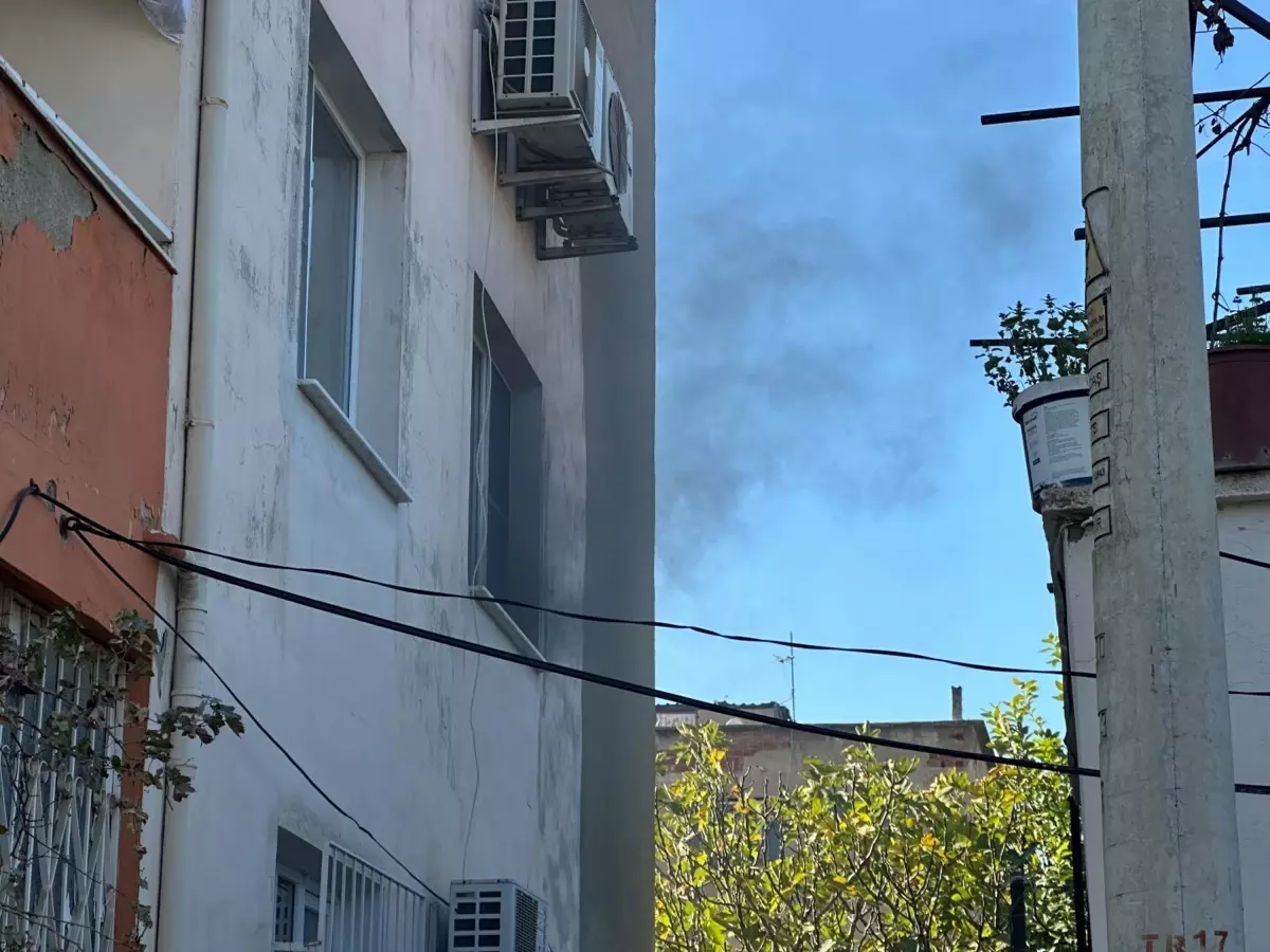 Ödemiş’te Yangın: Ev Sahibi ve Kedi Kurtarıldı!