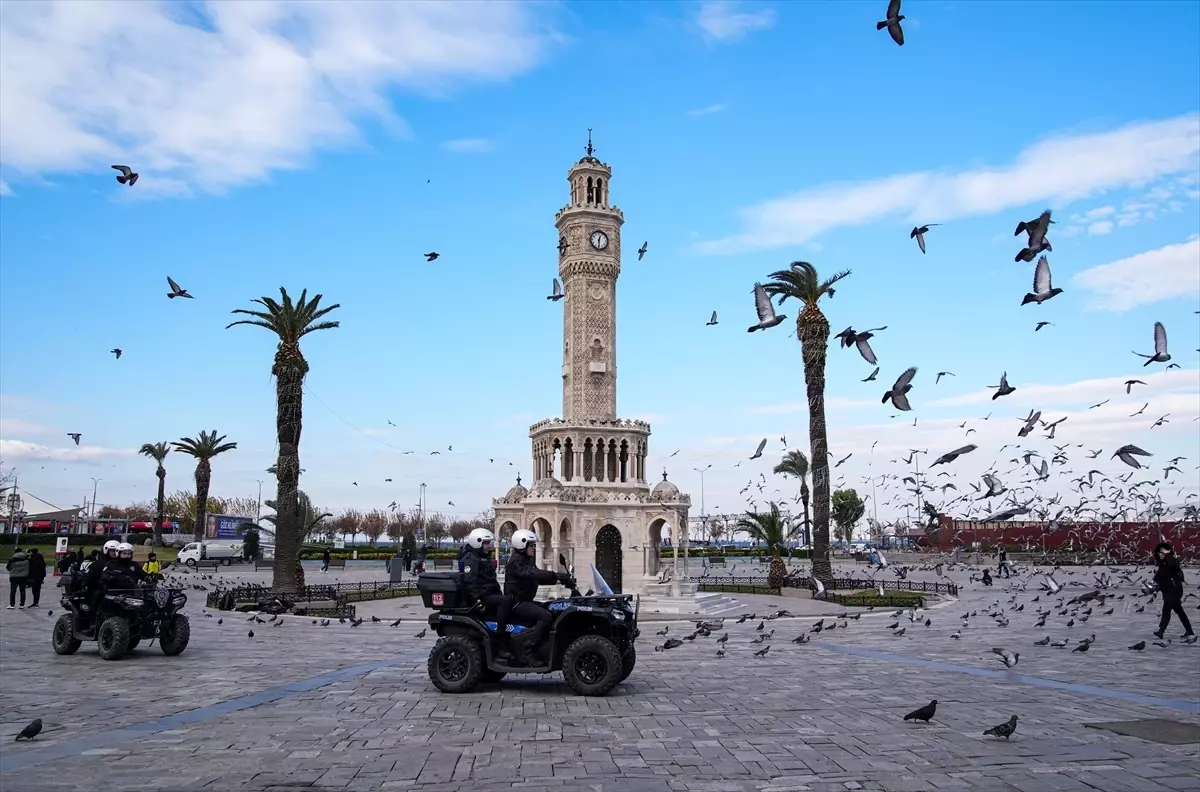 İzmir’de Yılbaşı İçin Dronlu Asayiş Uygulaması!