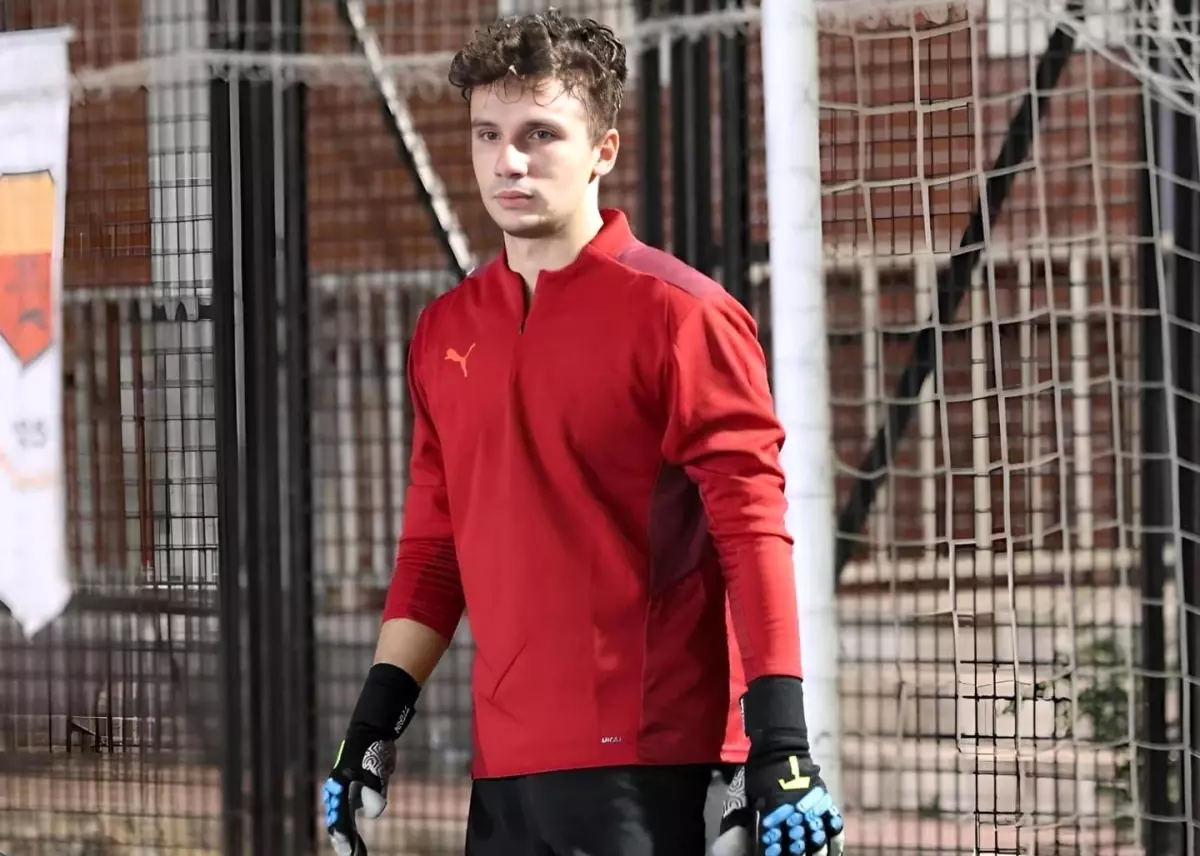 Kiralık Kaleciyle Halı Sahada Yeni Dönem