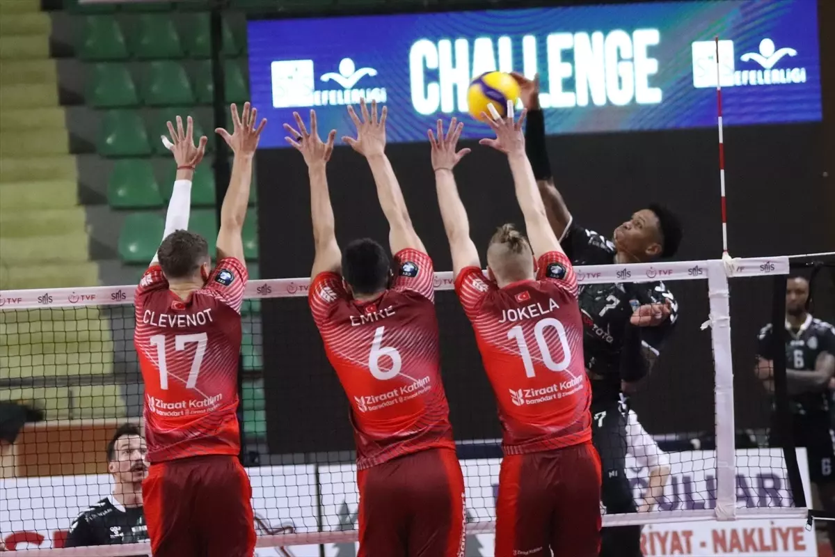 Ziraat Bankkart, Janlı Kuşgöz İzmir’i Mağlup Etti!