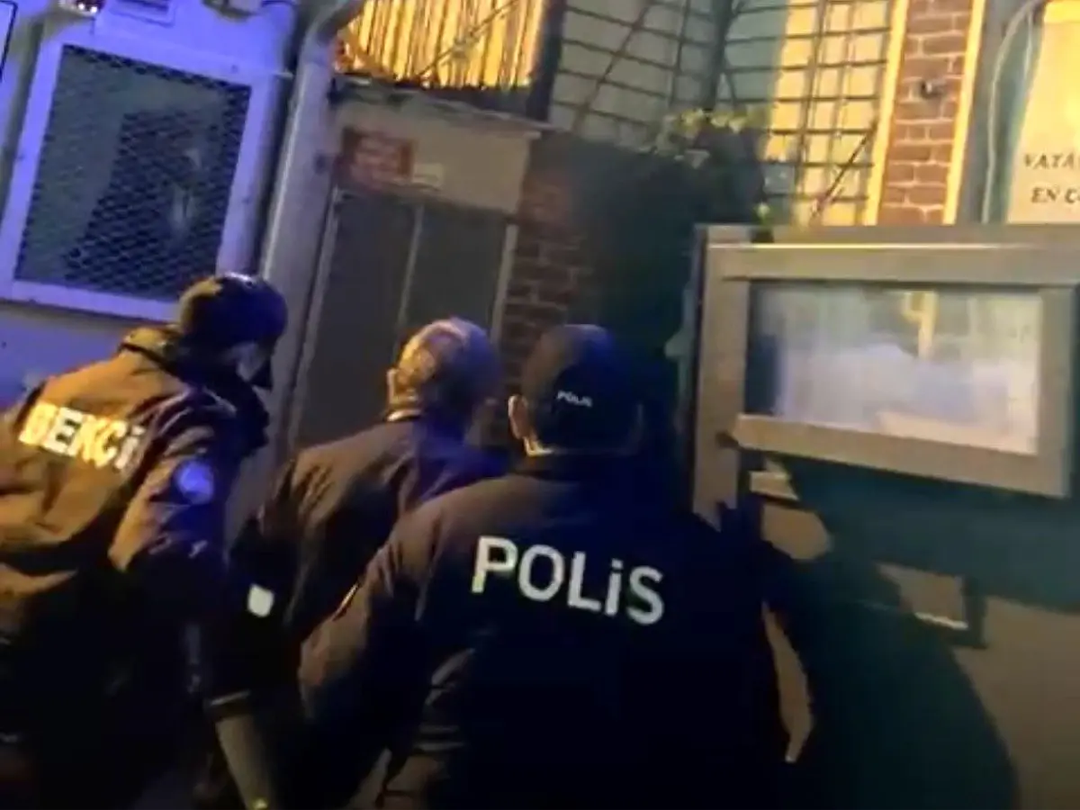 Uyuşturucu Ticaretinden 12 Yıl Hapis Cezası!