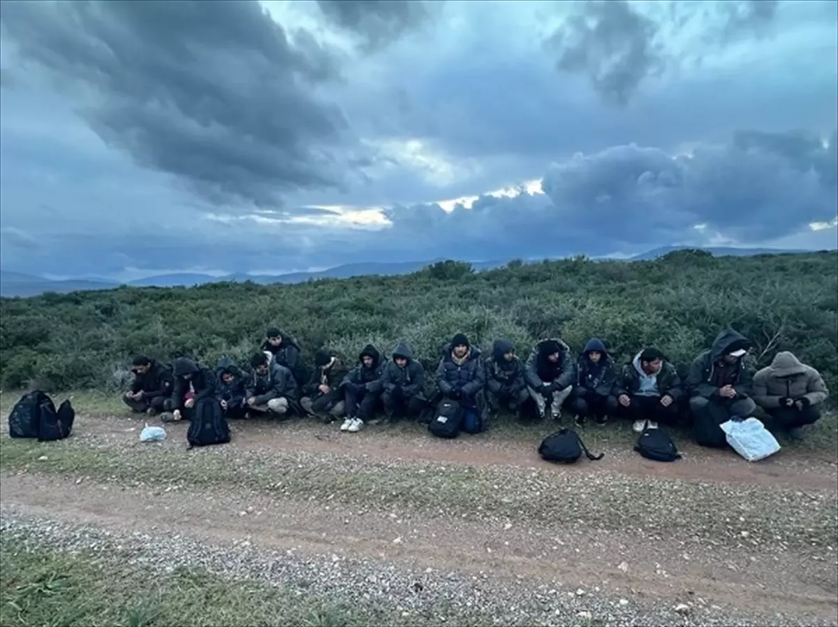 Urla’da 14 Düzensiz Göçmen Yakalandı!