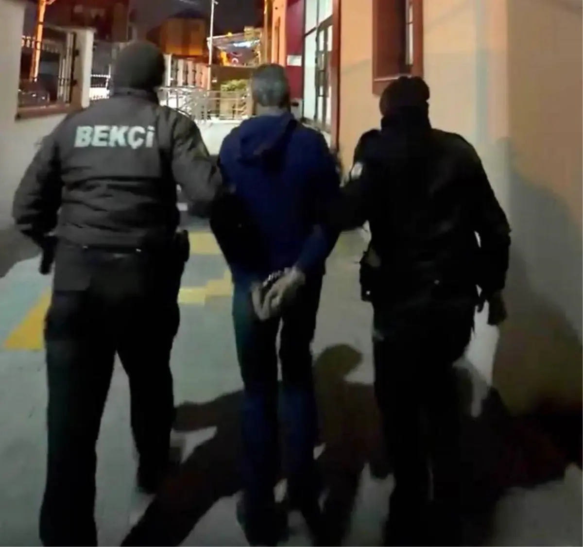 33 Dosyadan Aranan Dolandırıcı İzmir’de Yakalandı!