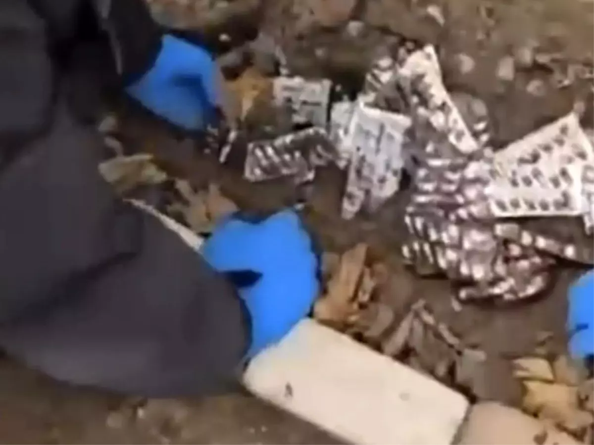 İzmir’de Bahçeden 9 Bin Uyuşturucu Hap Çıktı!