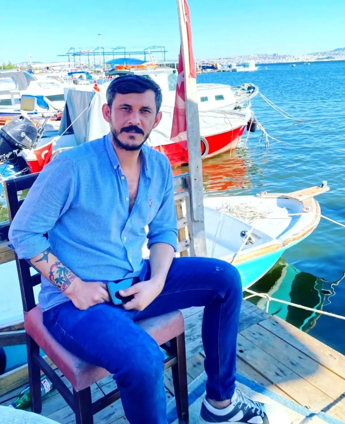 İzmir’de Motosiklet Kazası: Sürücü Hayatını Kaybetti