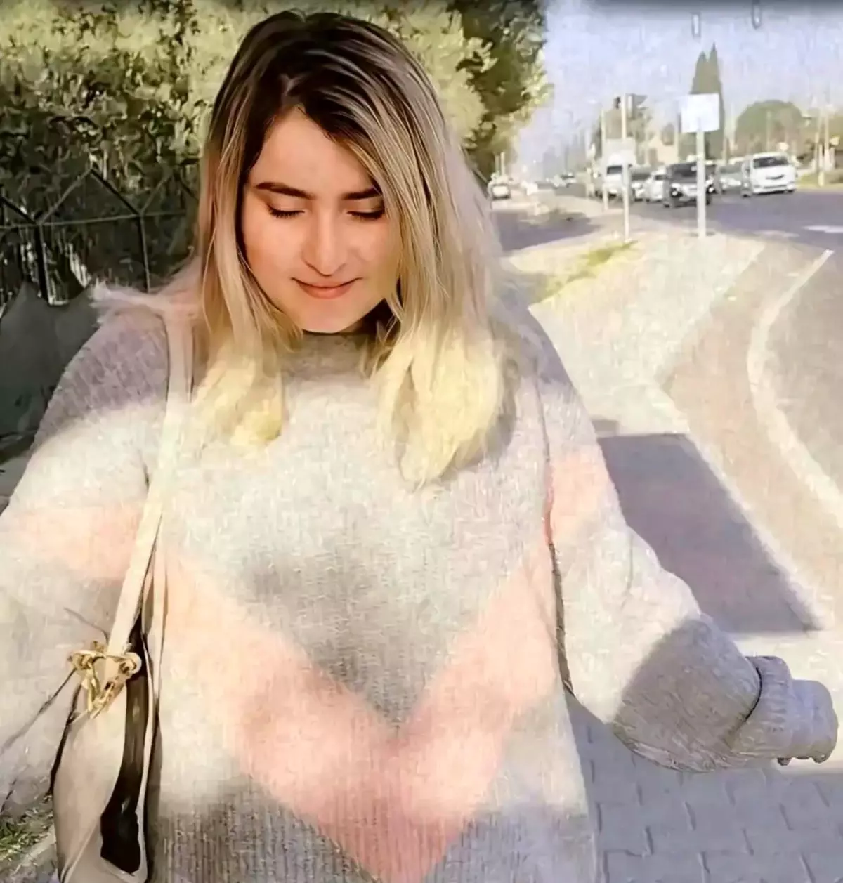 İzmir’de Midibüs Çarpması: Genç Kadın Hayatını Kaybetti