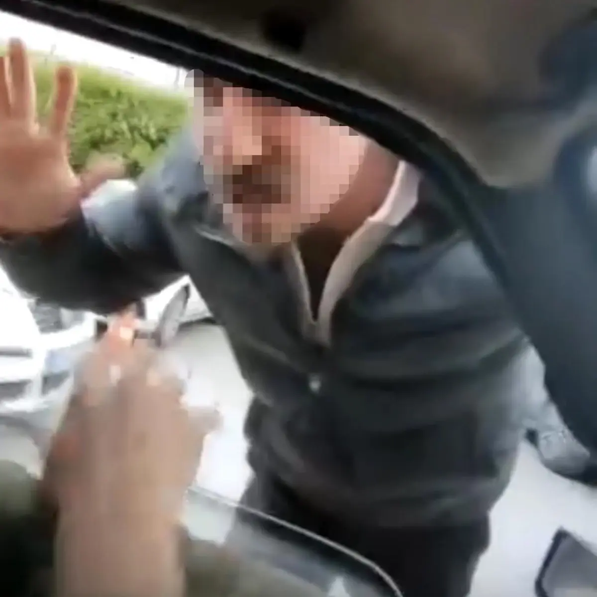 İzmir’de Trafik Kavgasına 430 Bin Lira Ceza!