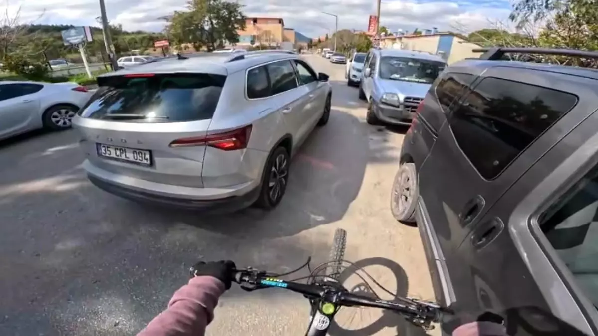 Gaziemir’de Bisikletliye Saldıran Sürücü Yakalandı!