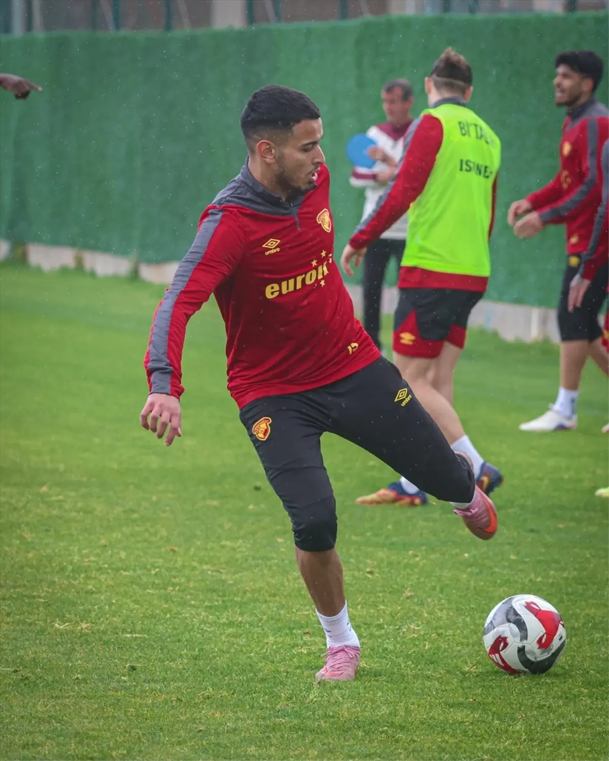 Göztepe, Gençlerbirliği Maçı İçin Hazırlıklara Devam Ediyor!