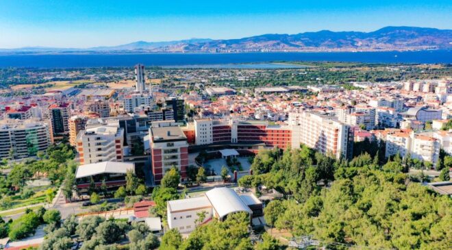 İEÜ, ACCA ile Eğitim Kalitesini Onayladı!