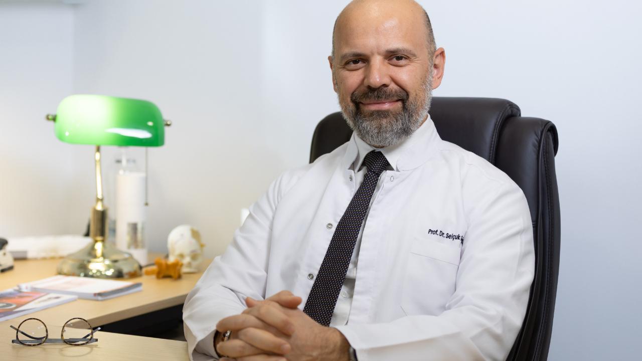 Masa Başında Sağlıklı Duruşun Önemi!