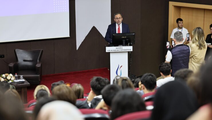 Kasapoğlu’ndan gençlere güçlü mesaj: “Devlet milletin emanetidir”