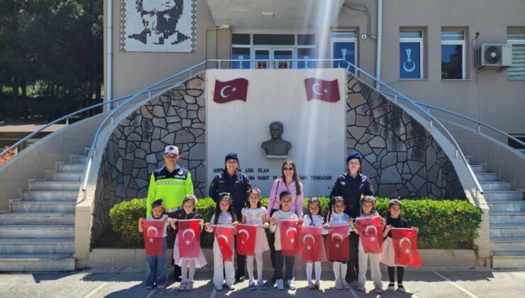 Minik Öğrenciler Jandarma ile Güvenliği Öğrendi!