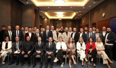 İzmir’de Türkiye-Azerbaycan Ekonomi Toplantısı