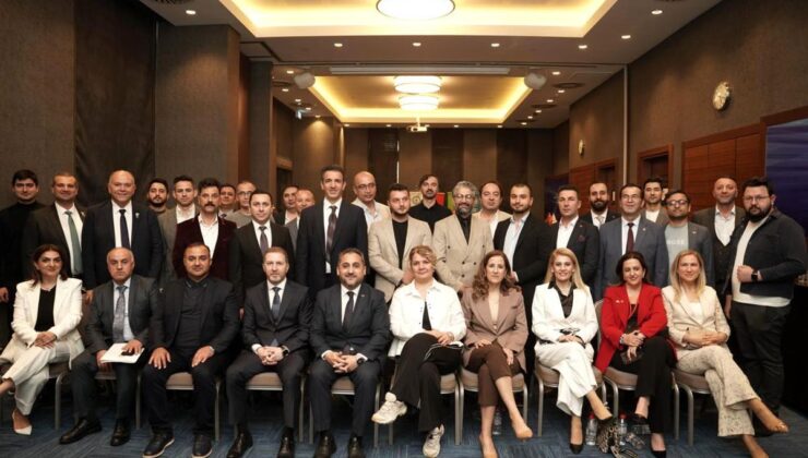 İzmir’de Türkiye-Azerbaycan Ekonomi Toplantısı