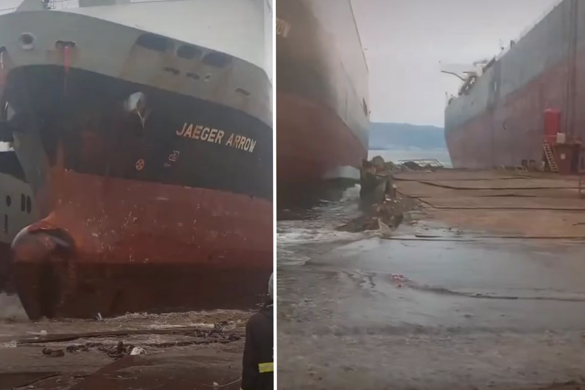 Aliağa’da Dev Yük Gemisi Karaya Oturdu!