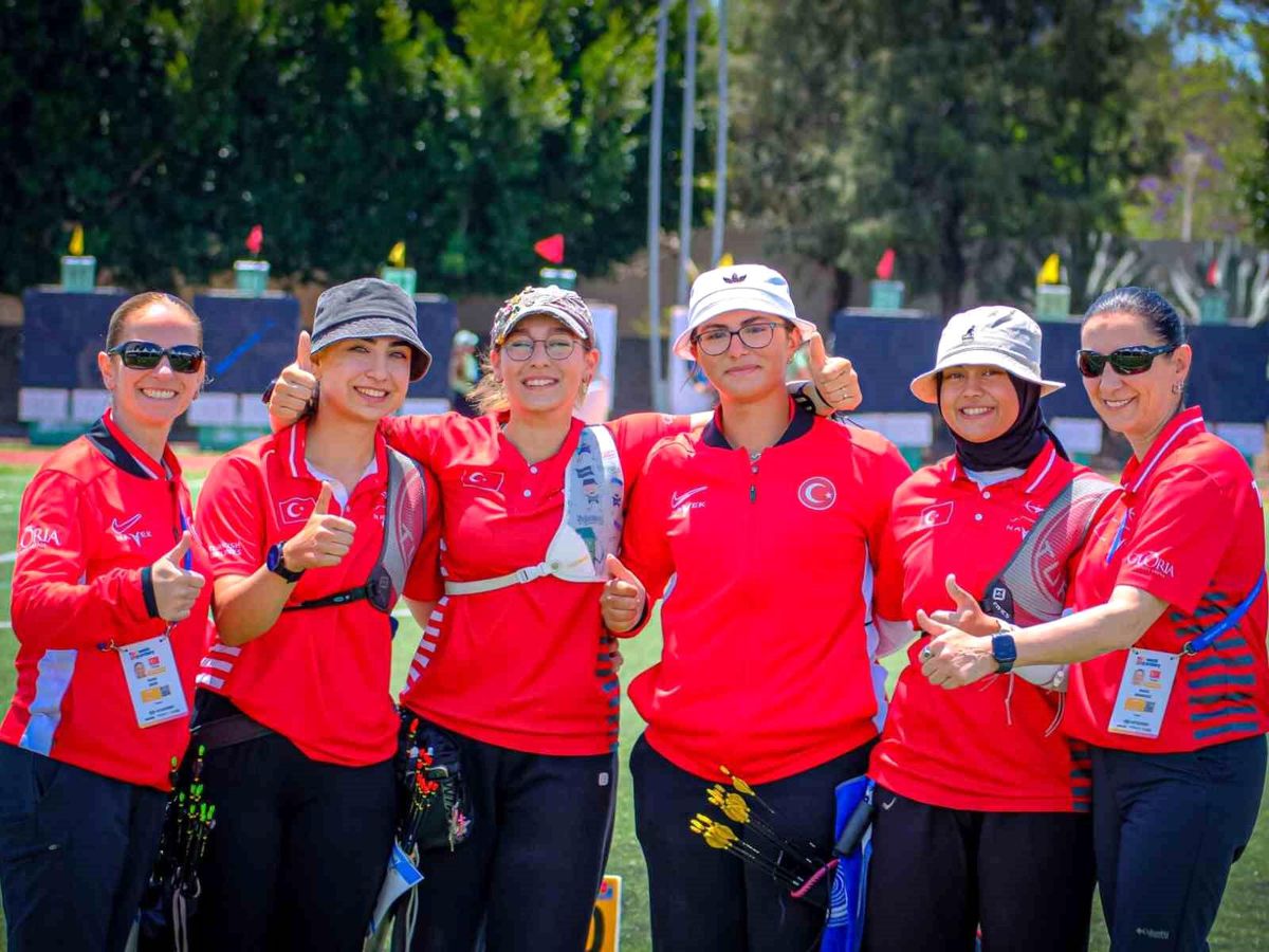 İzmirli Okçu Dünya Kupası’nda Gümüş Madalya Kazandı!