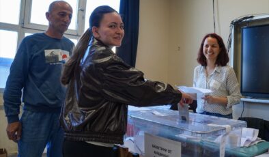 İzmir’de Çifte Vatandaşlar Yoğun İlgi Gösterdi!