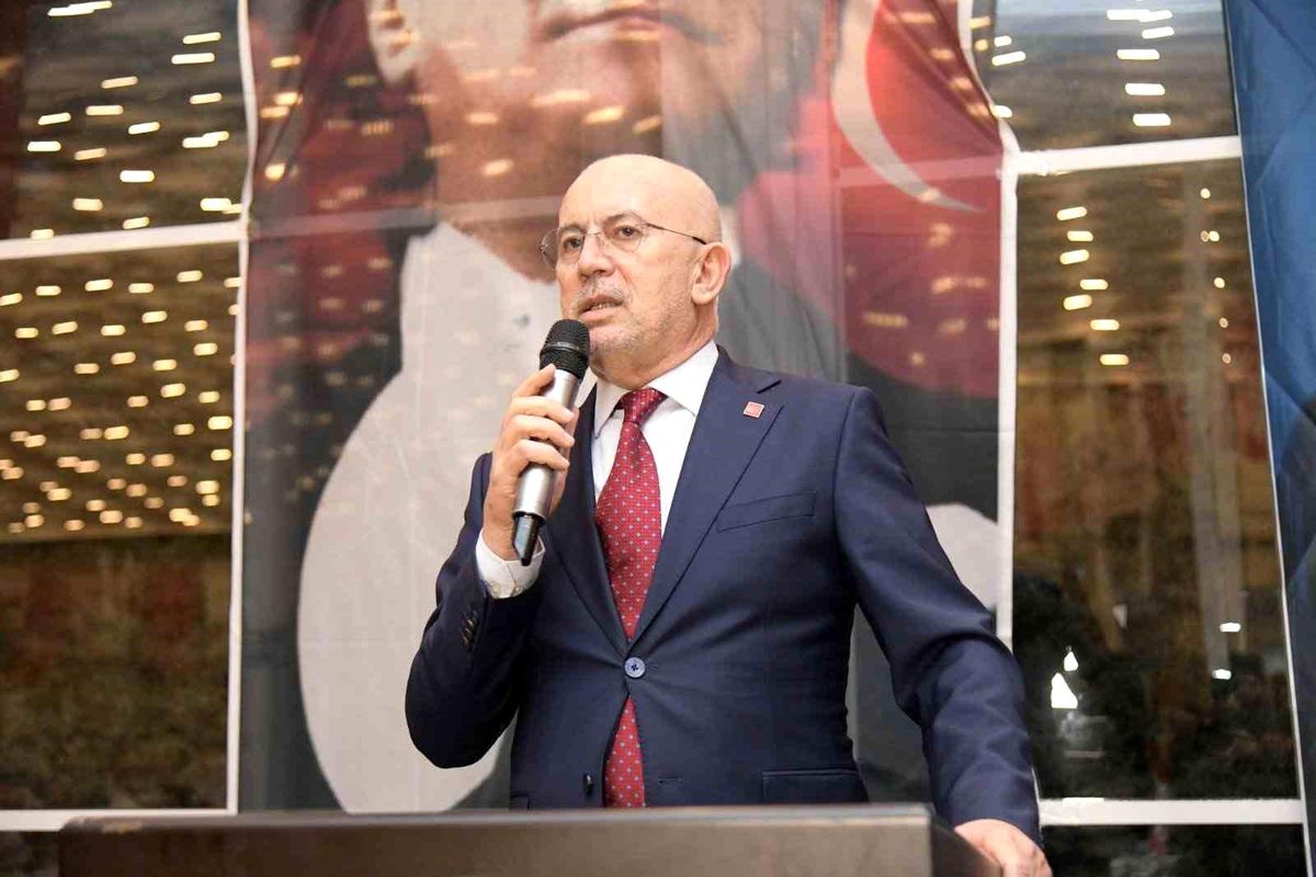 İzmir’de Usulsüzlük: CHP Başkanına Soruşturma!