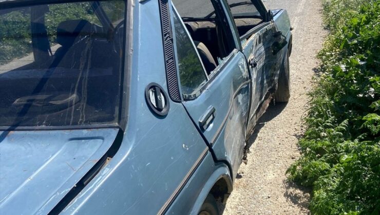 İzmir’de Trafik Kazası: İki Kişi Yaralandı