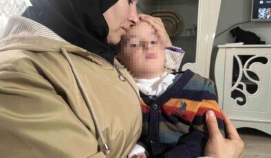 İzmir’de 2 Yaşındaki Çocuğa Bıçaklı Saldırı